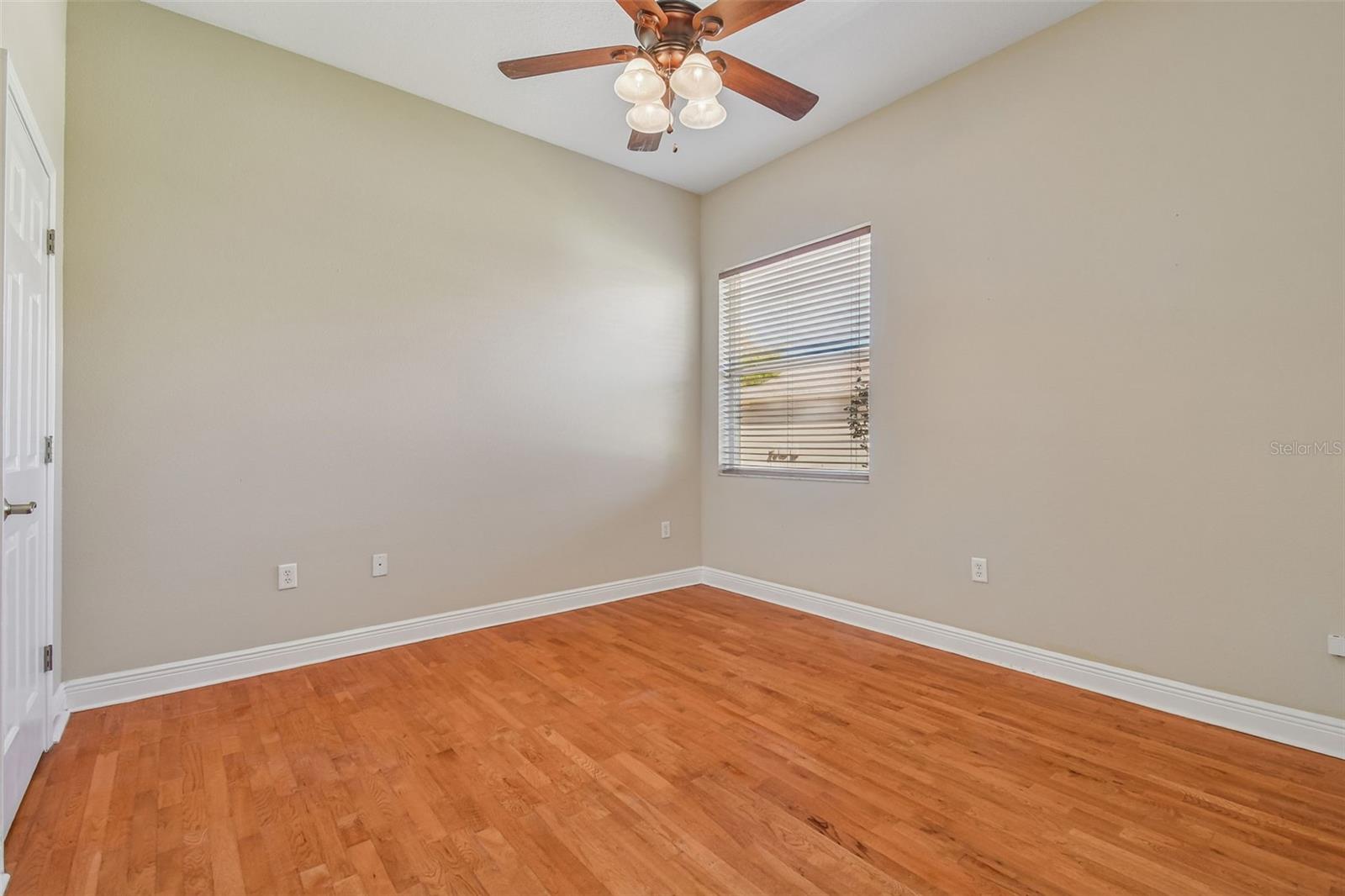 Image 52 of 88 For 614 Vintage Way