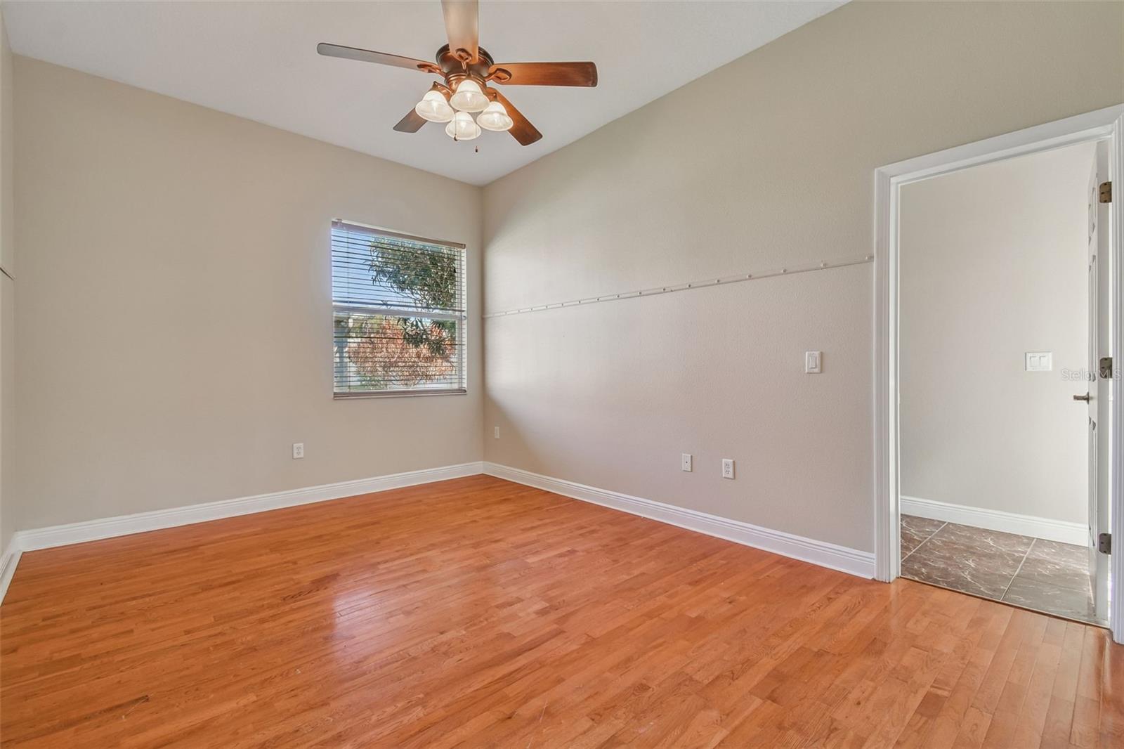 Image 61 of 88 For 614 Vintage Way