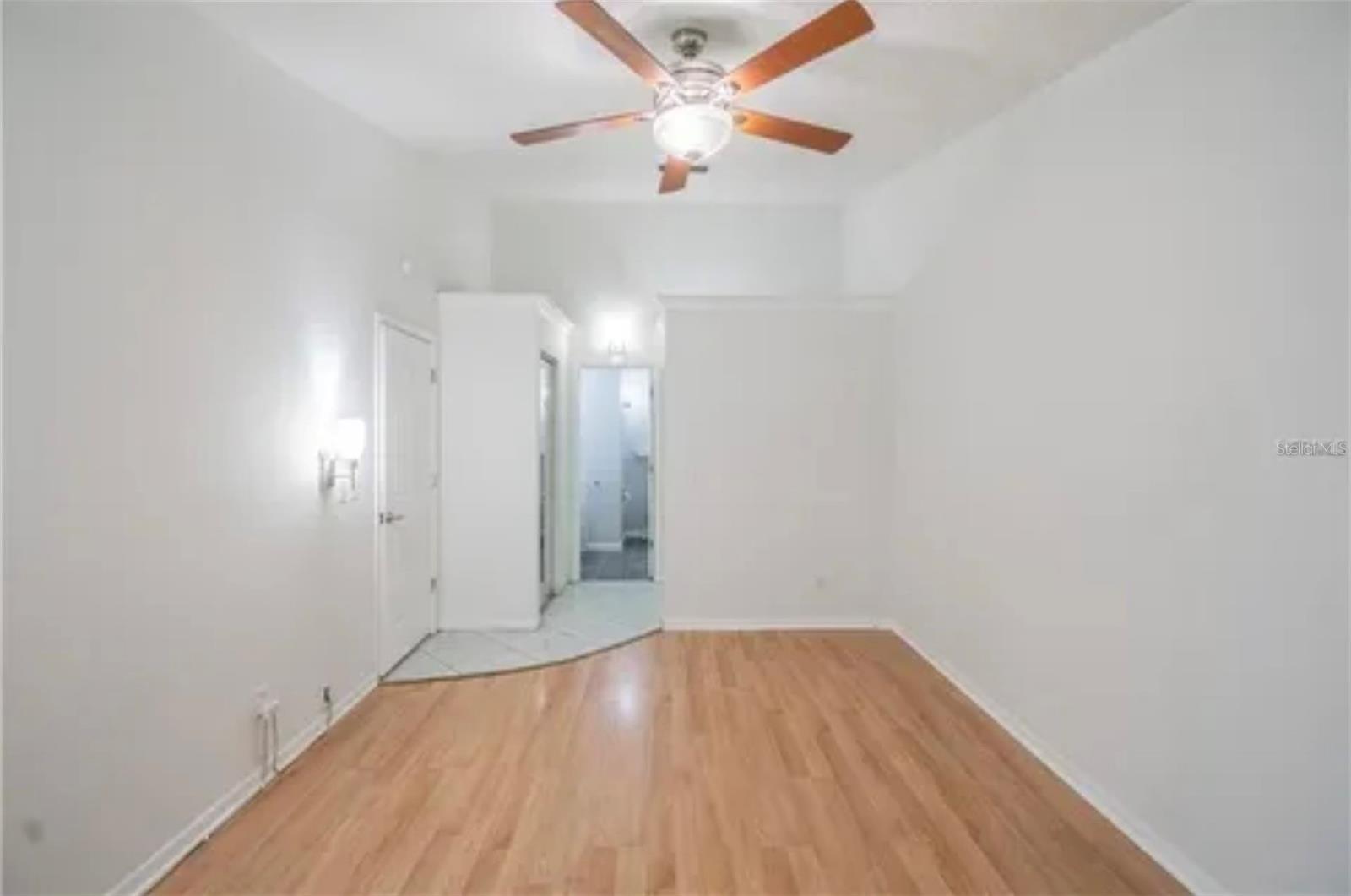 Image 8 of 22 For 16101 Rambling Vine Drive E