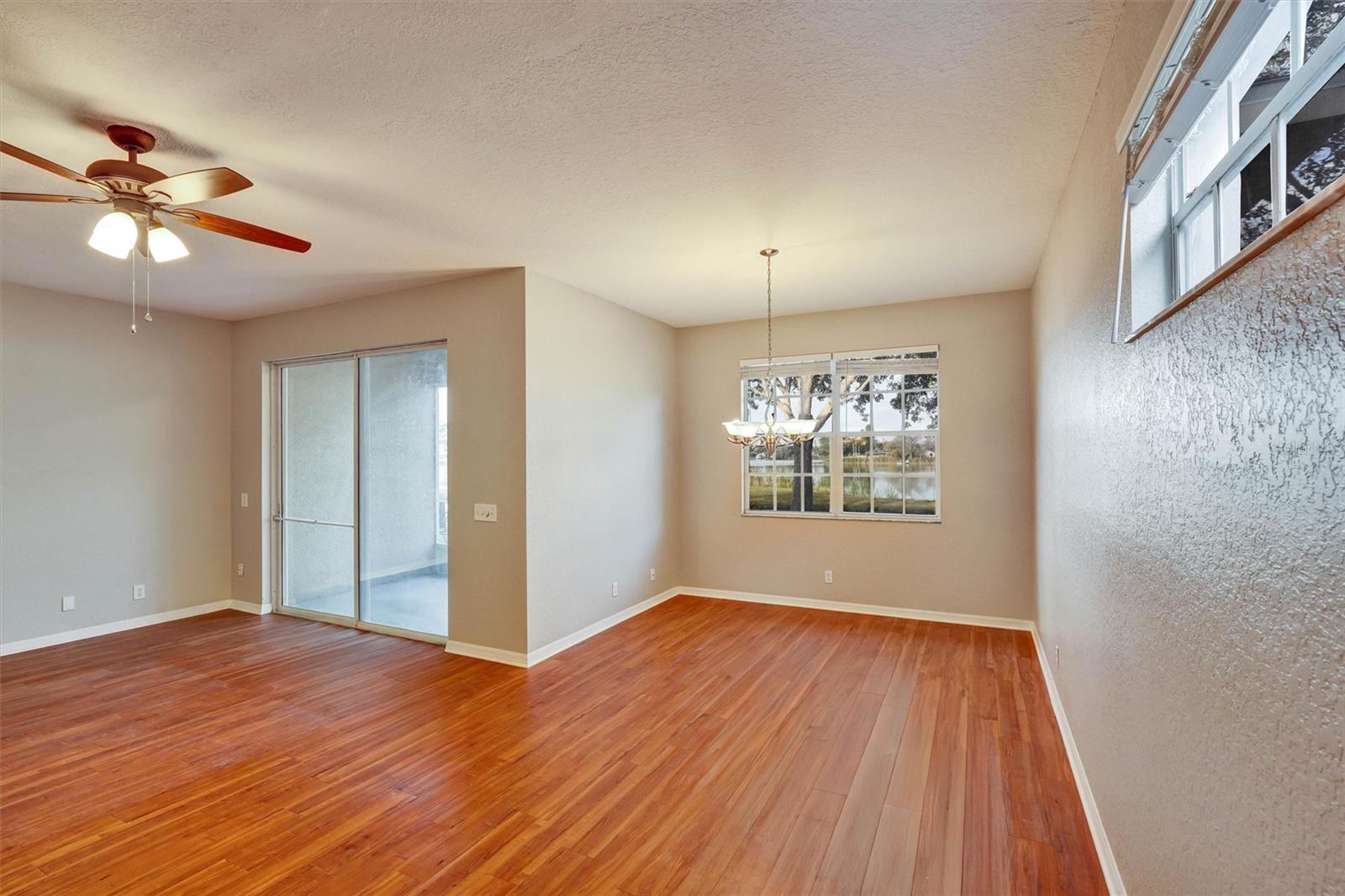 Image 8 of 37 For 12042 Lake Allen Drive