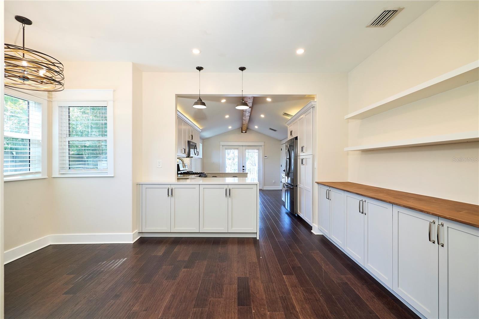 Image 12 of 53 For 6008 Highland Avenue