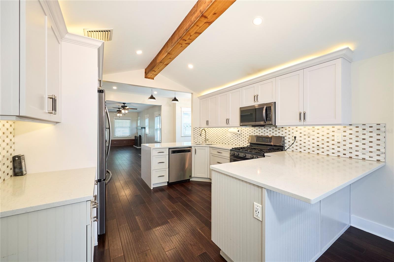 Image 14 of 53 For 6008 Highland Avenue