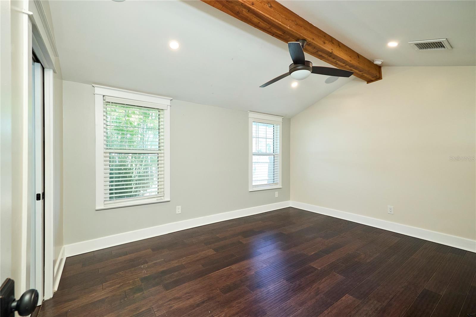 Image 24 of 53 For 6008 Highland Avenue