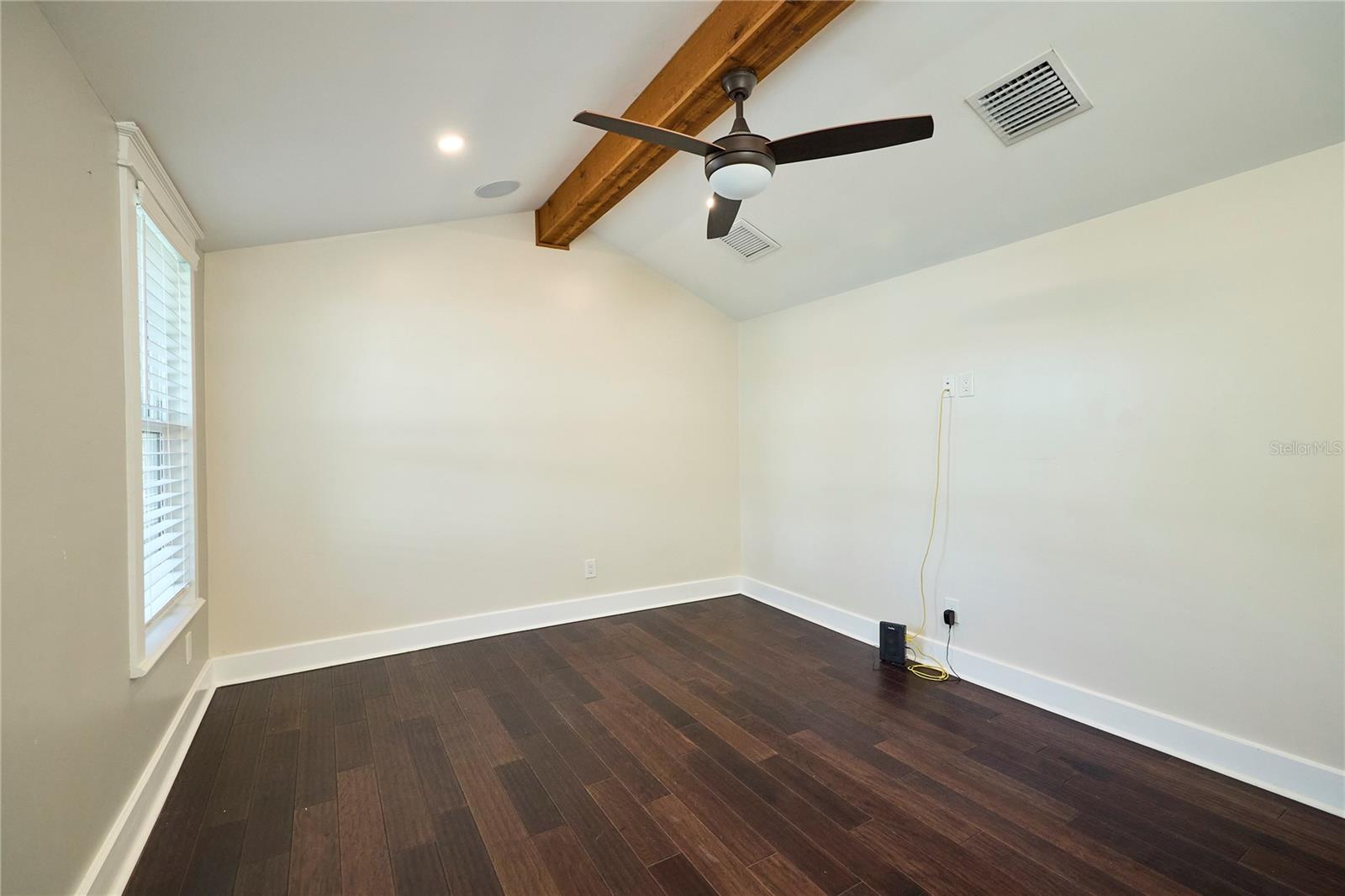 Image 25 of 53 For 6008 Highland Avenue