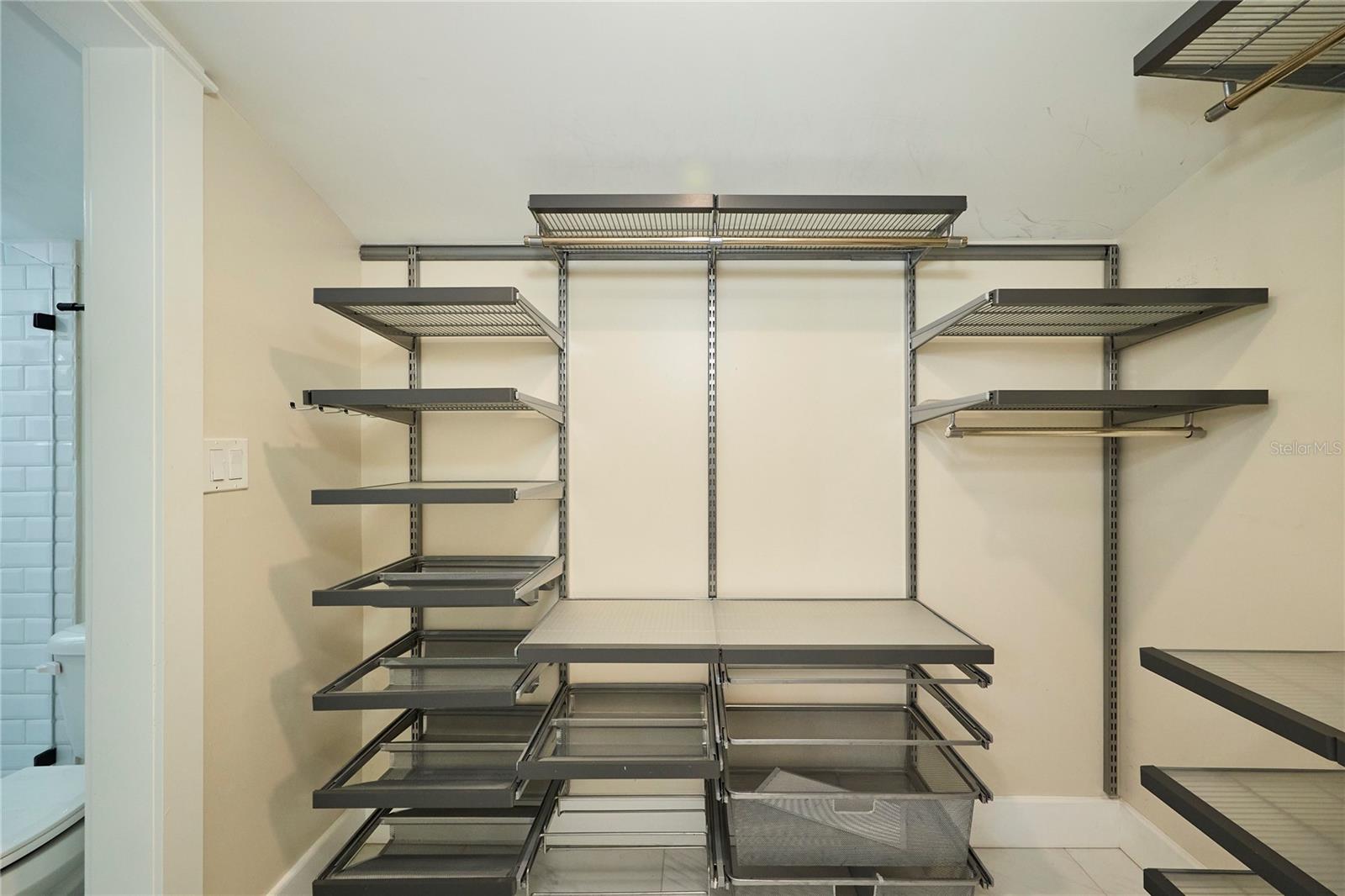 Image 30 of 53 For 6008 Highland Avenue