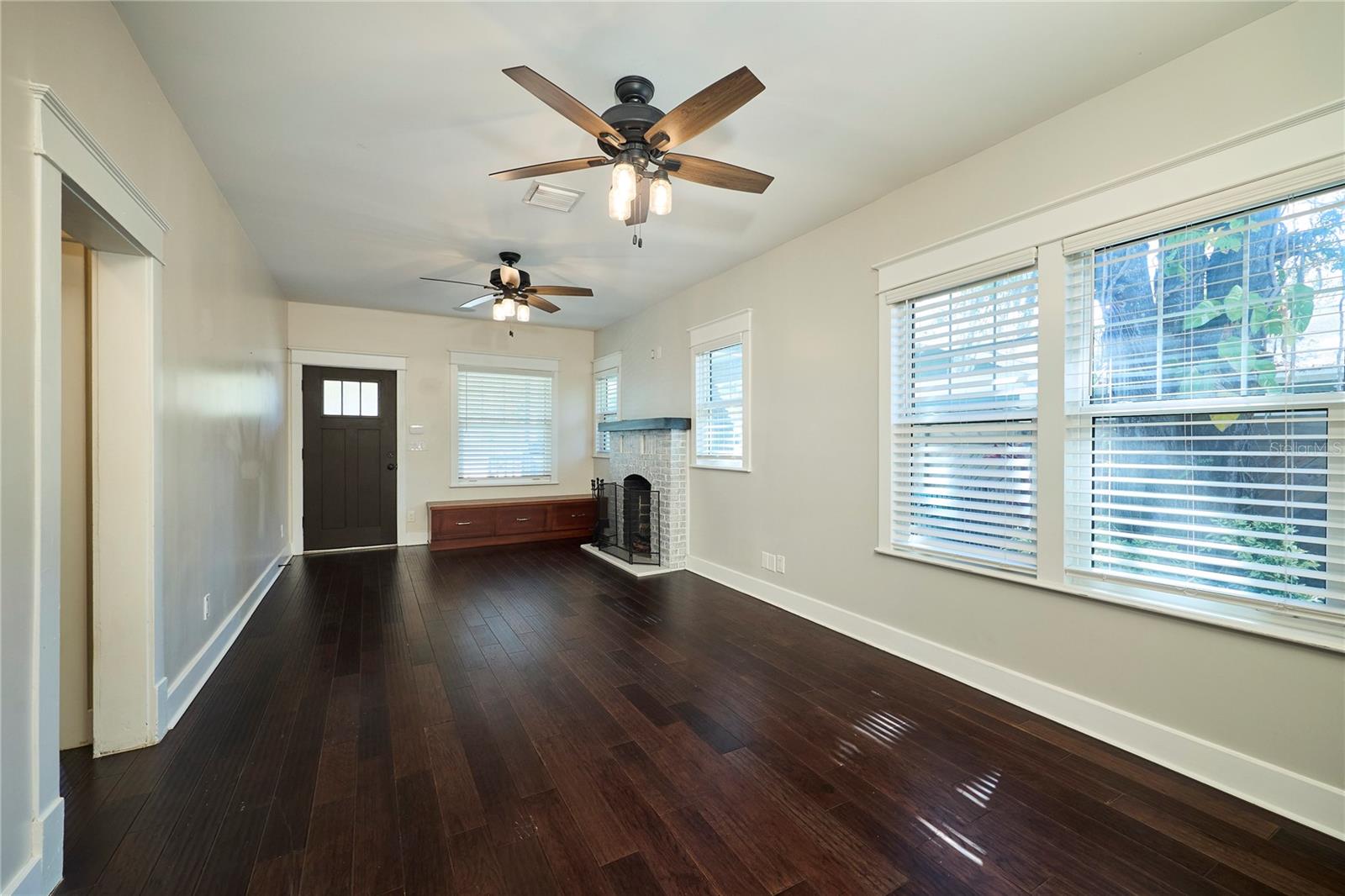 Image 6 of 53 For 6008 Highland Avenue