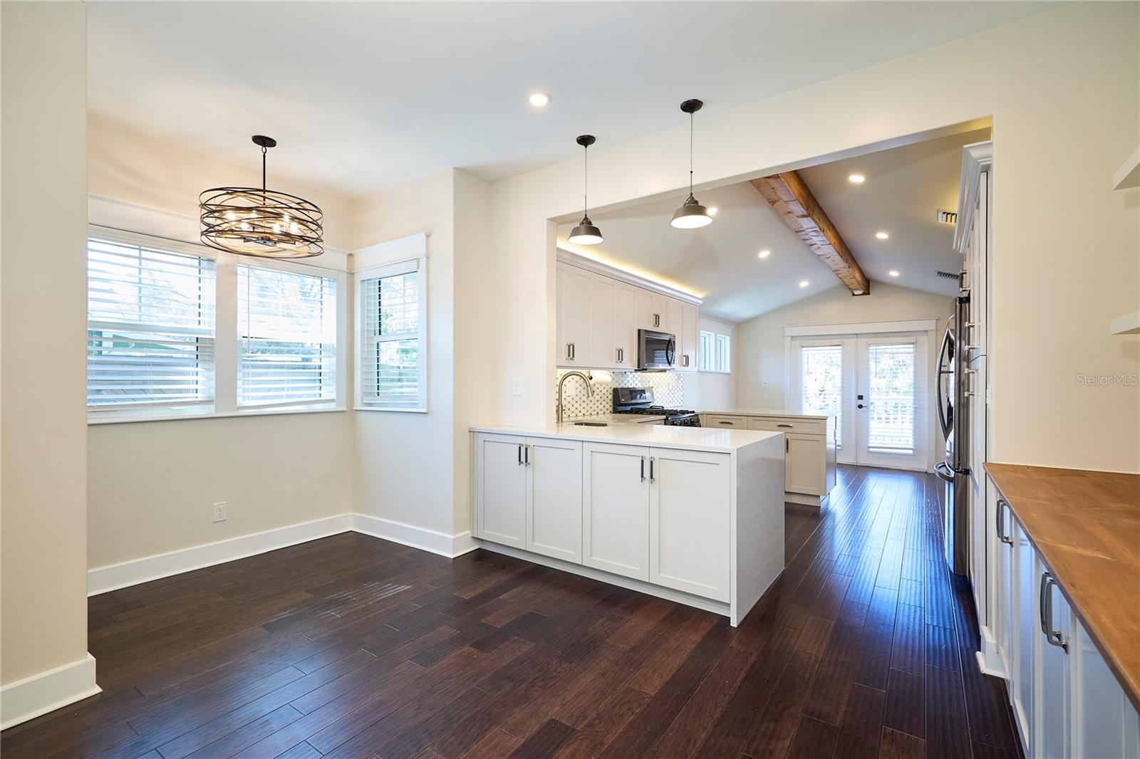 Image 9 of 53 For 6008 Highland Avenue