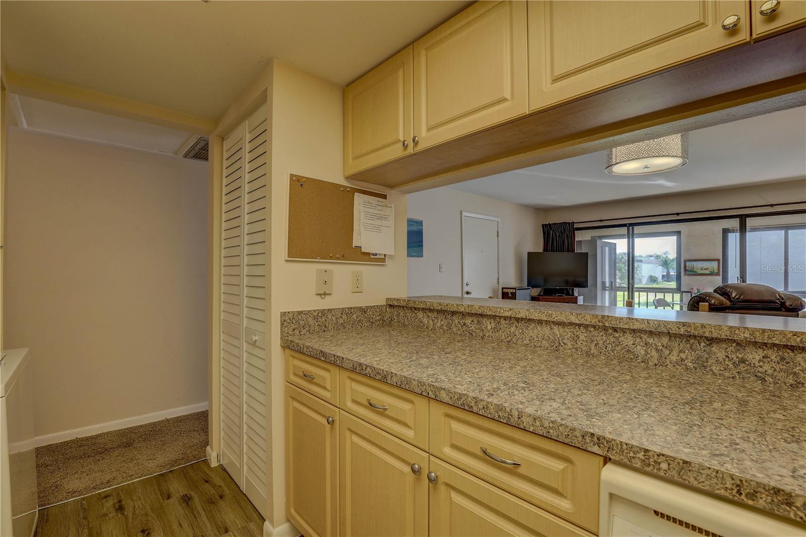 Image 16 of 40 For 2400 Winding Creek Boulevard 26-203