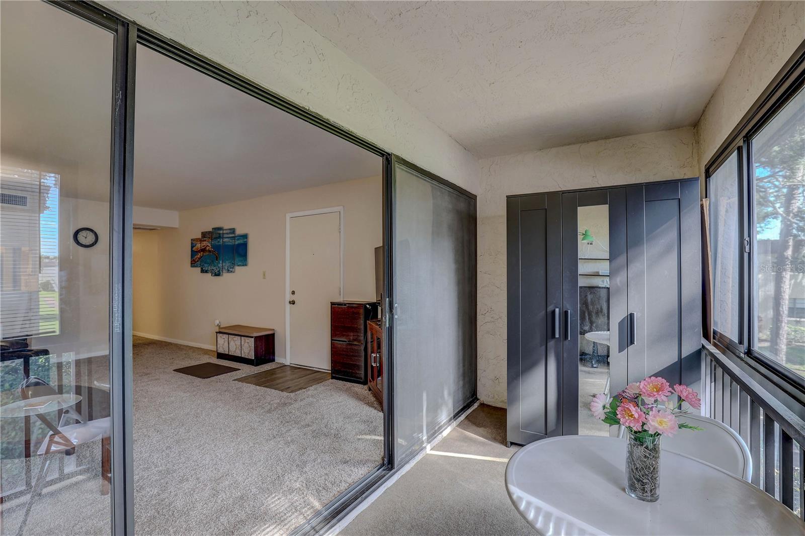 Image 7 of 40 For 2400 Winding Creek Boulevard 26-203