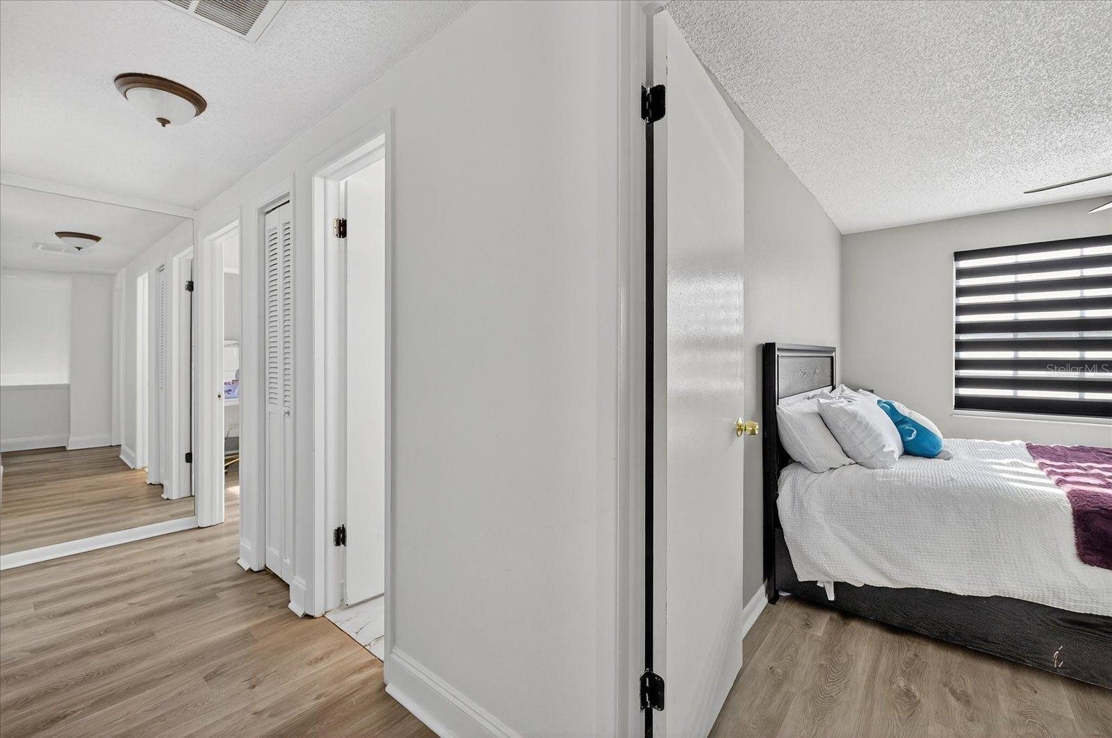 Image 21 of 31 For 7613 Rustic Dr