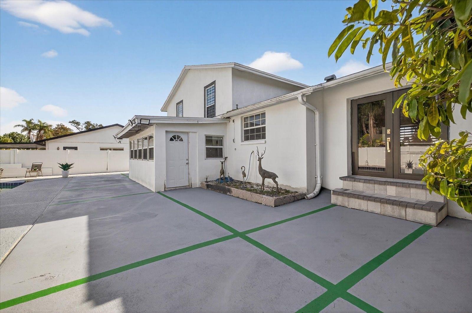 Image 29 of 31 For 7613 Rustic Dr