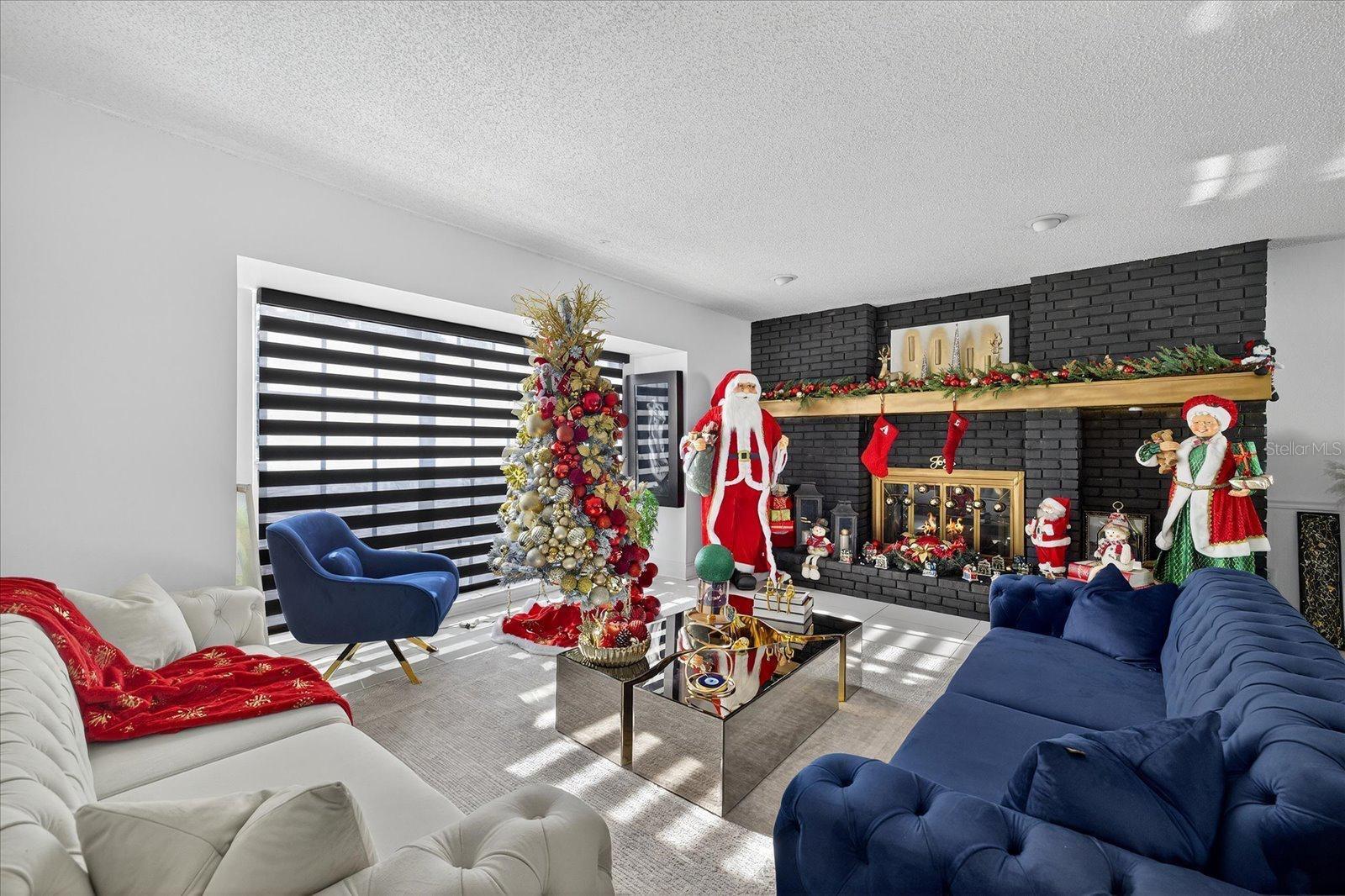 Image 5 of 31 For 7613 Rustic Dr