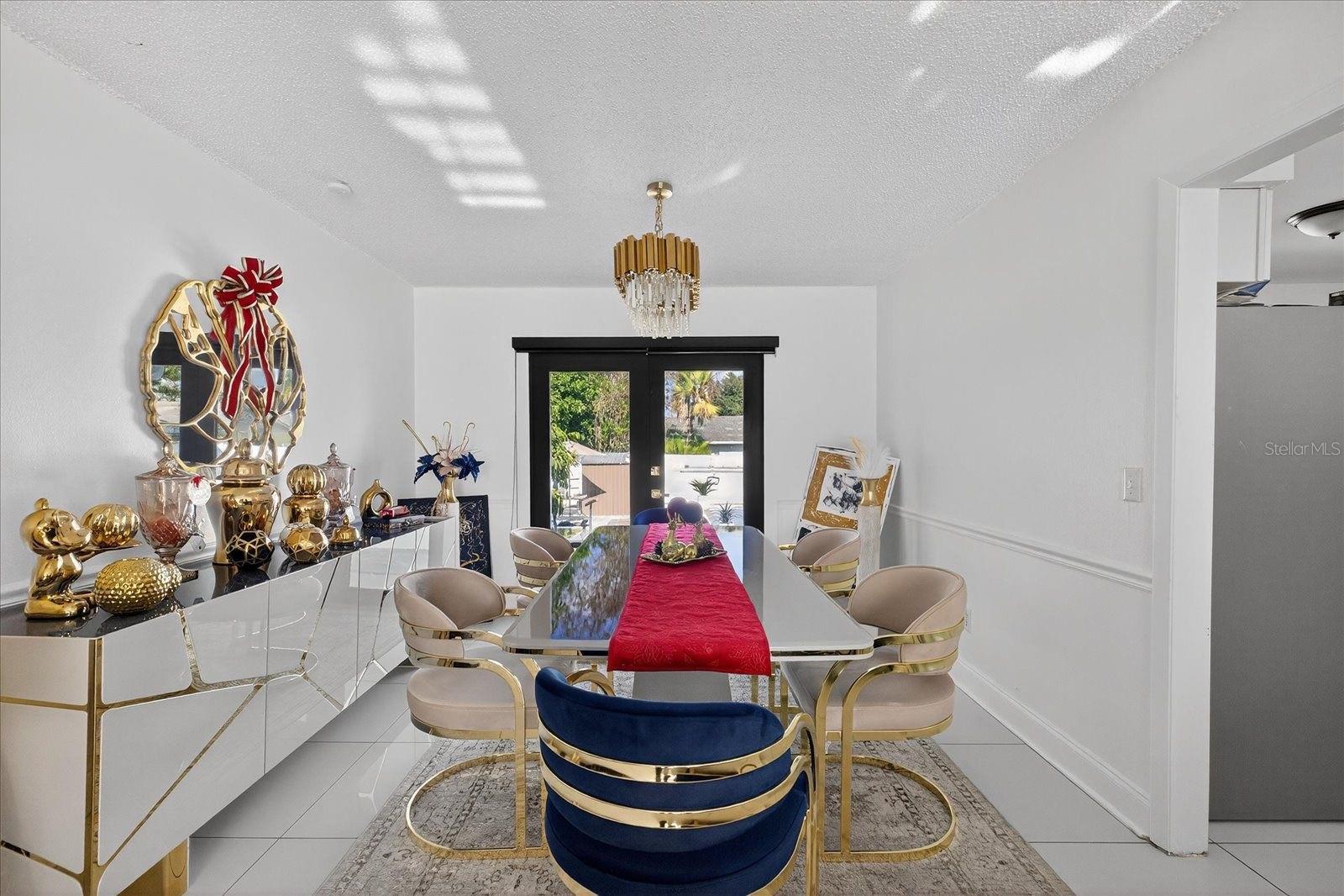 Image 8 of 31 For 7613 Rustic Dr