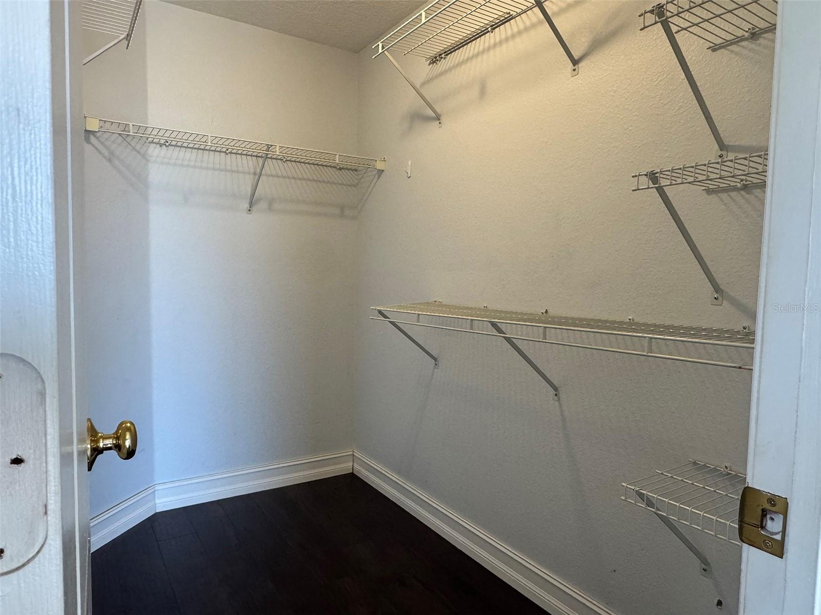 Image 21 of 46 For 3425 Canteen Court