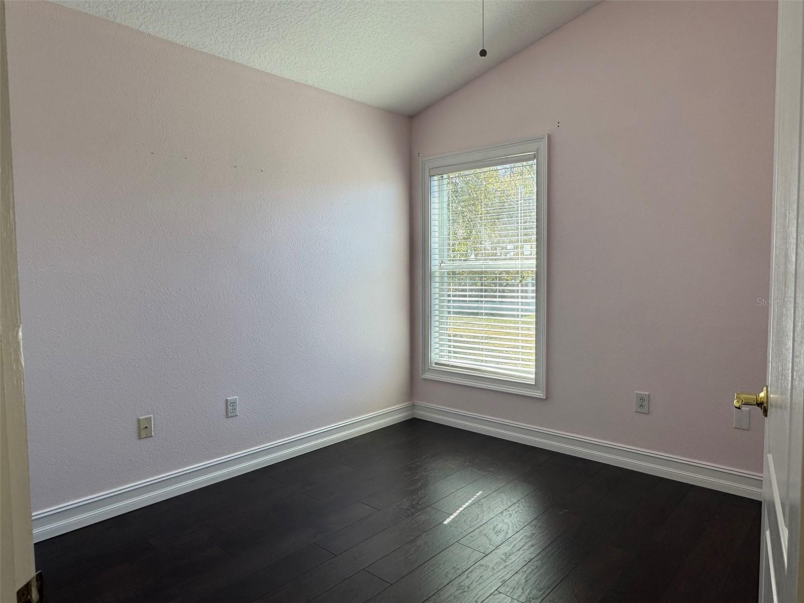 Image 28 of 46 For 3425 Canteen Court