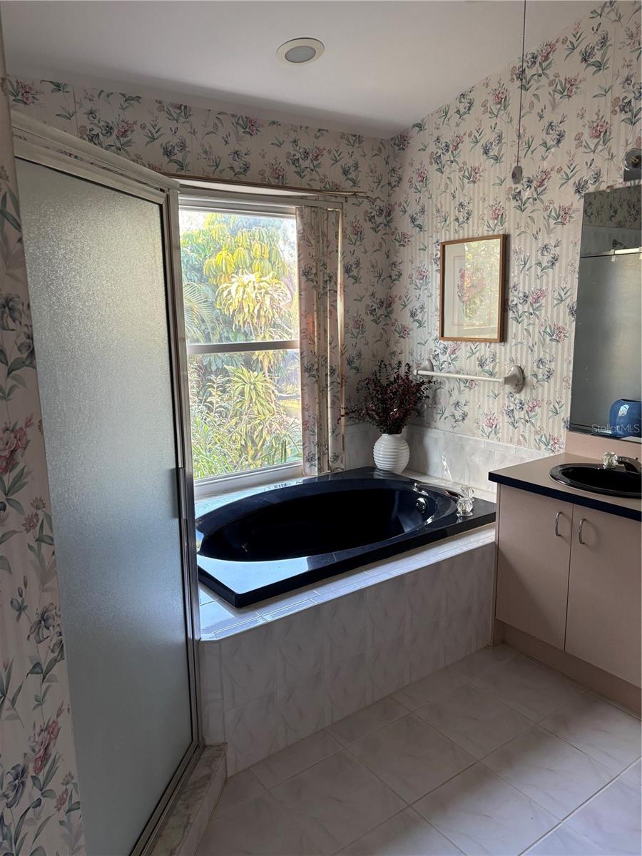 Image 22 of 35 For 1686 Smith Lane