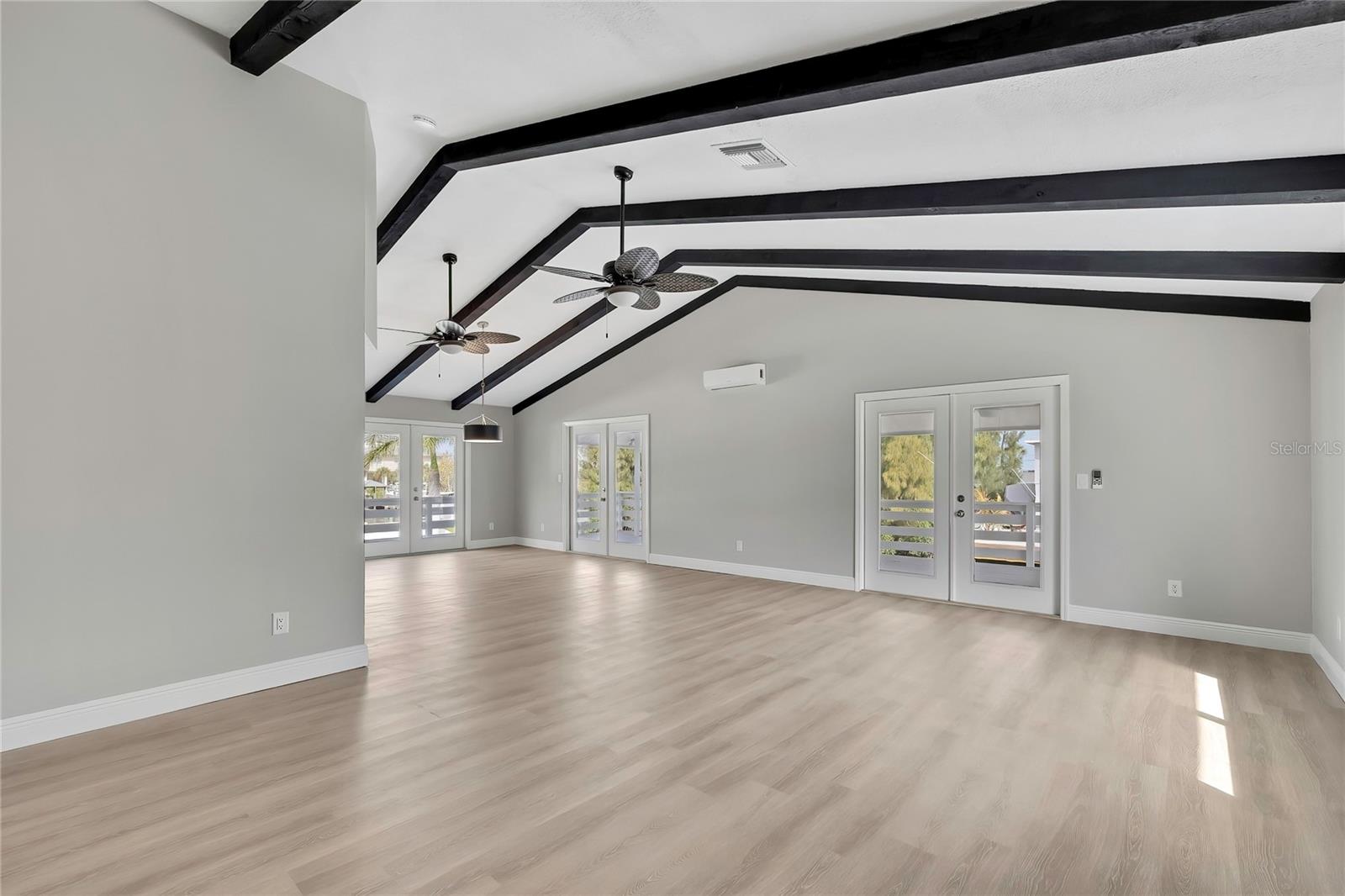 Image 2 of 67 For 6703 Seaview Boulevard