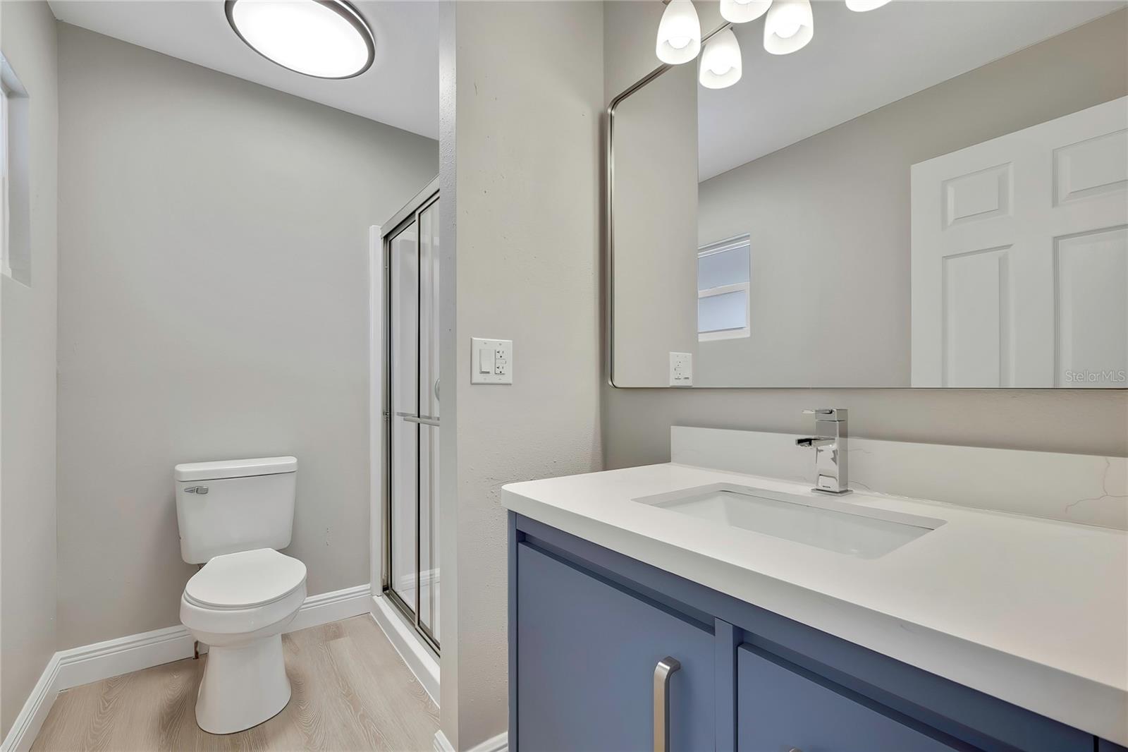 Image 20 of 67 For 6703 Seaview Boulevard