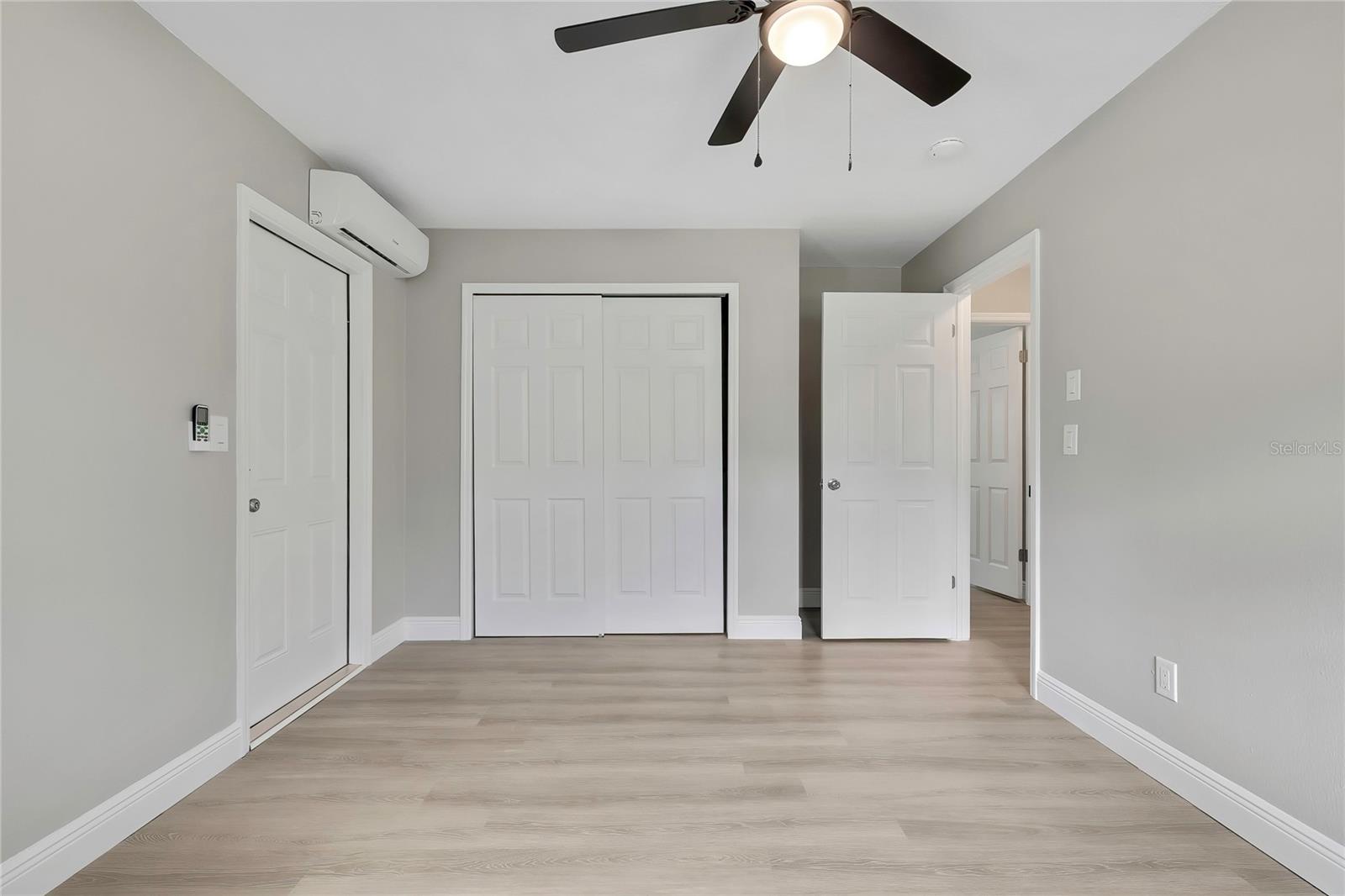 Image 24 of 67 For 6703 Seaview Boulevard