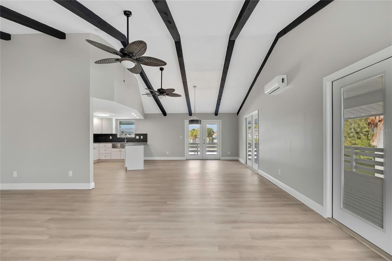 Image 3 of 67 For 6703 Seaview Boulevard