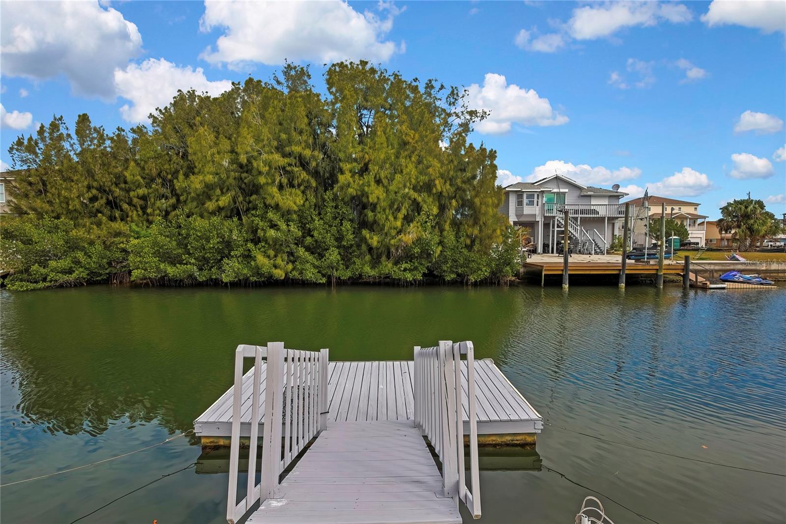 Image 45 of 67 For 6703 Seaview Boulevard