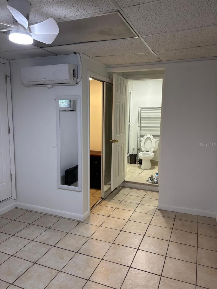 Image 29 of 34 For 6005 Clifton Street