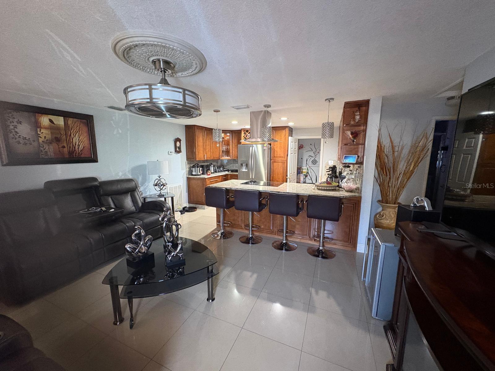 Image 5 of 34 For 6005 Clifton Street