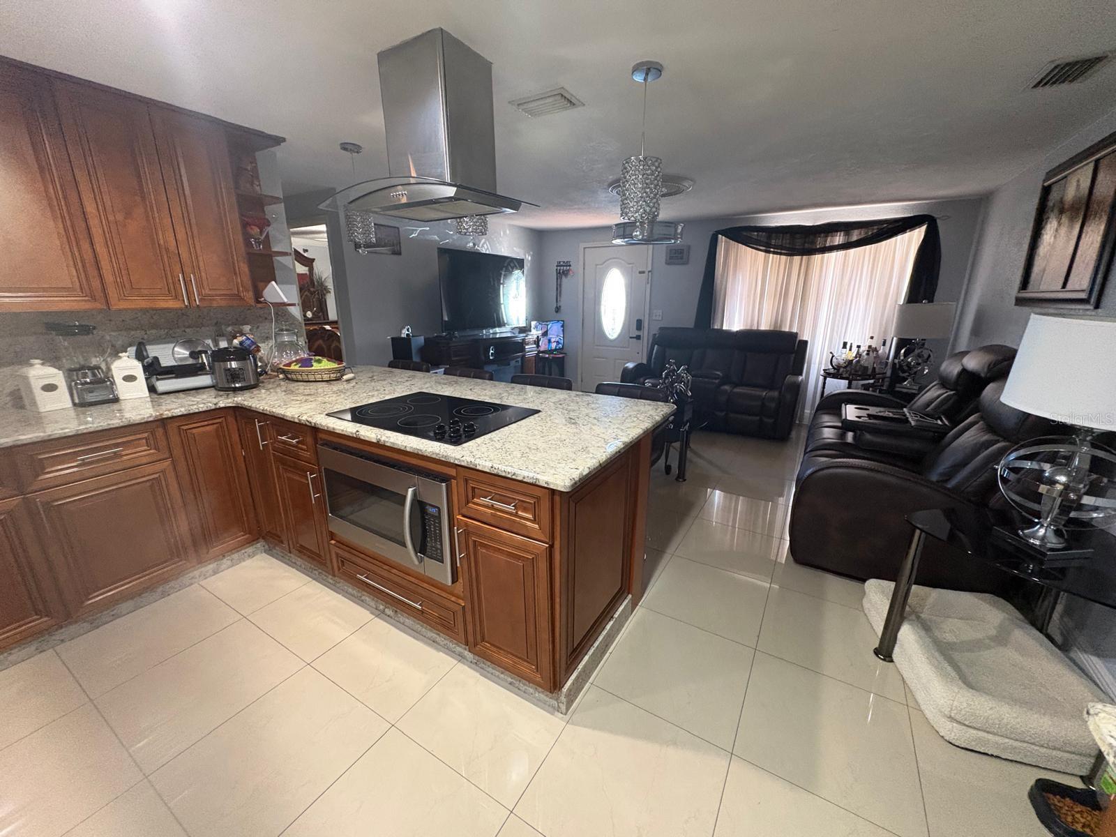 Image 6 of 34 For 6005 Clifton Street