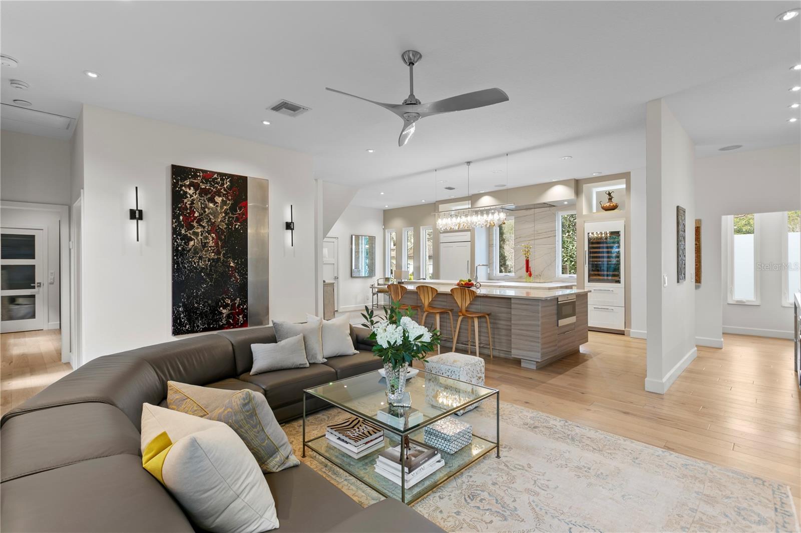 Image 17 of 50 For 616 Marmora Avenue