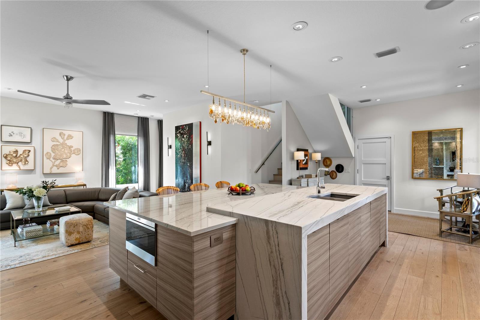 Image 24 of 50 For 616 Marmora Avenue