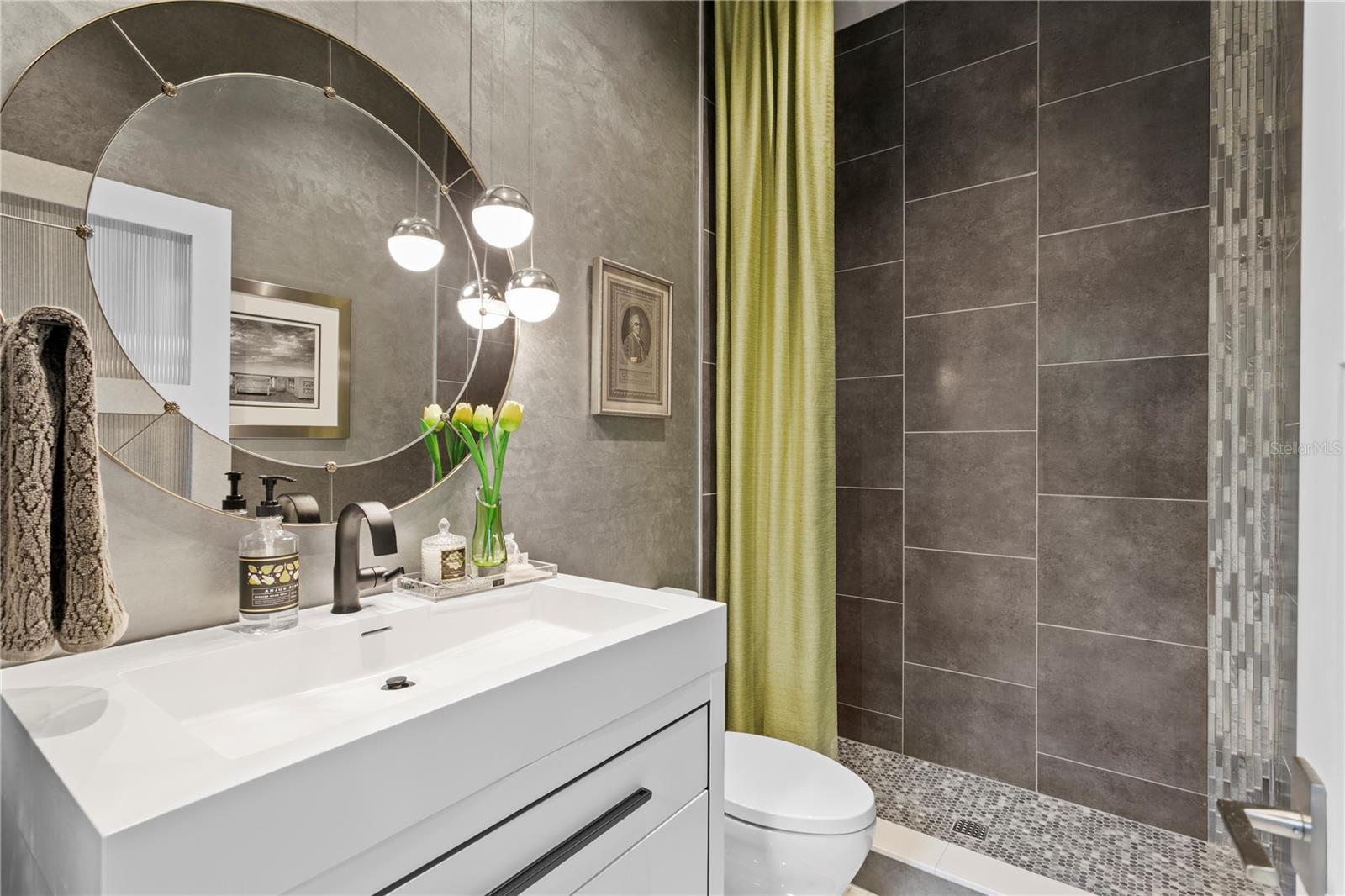 Image 27 of 50 For 616 Marmora Avenue