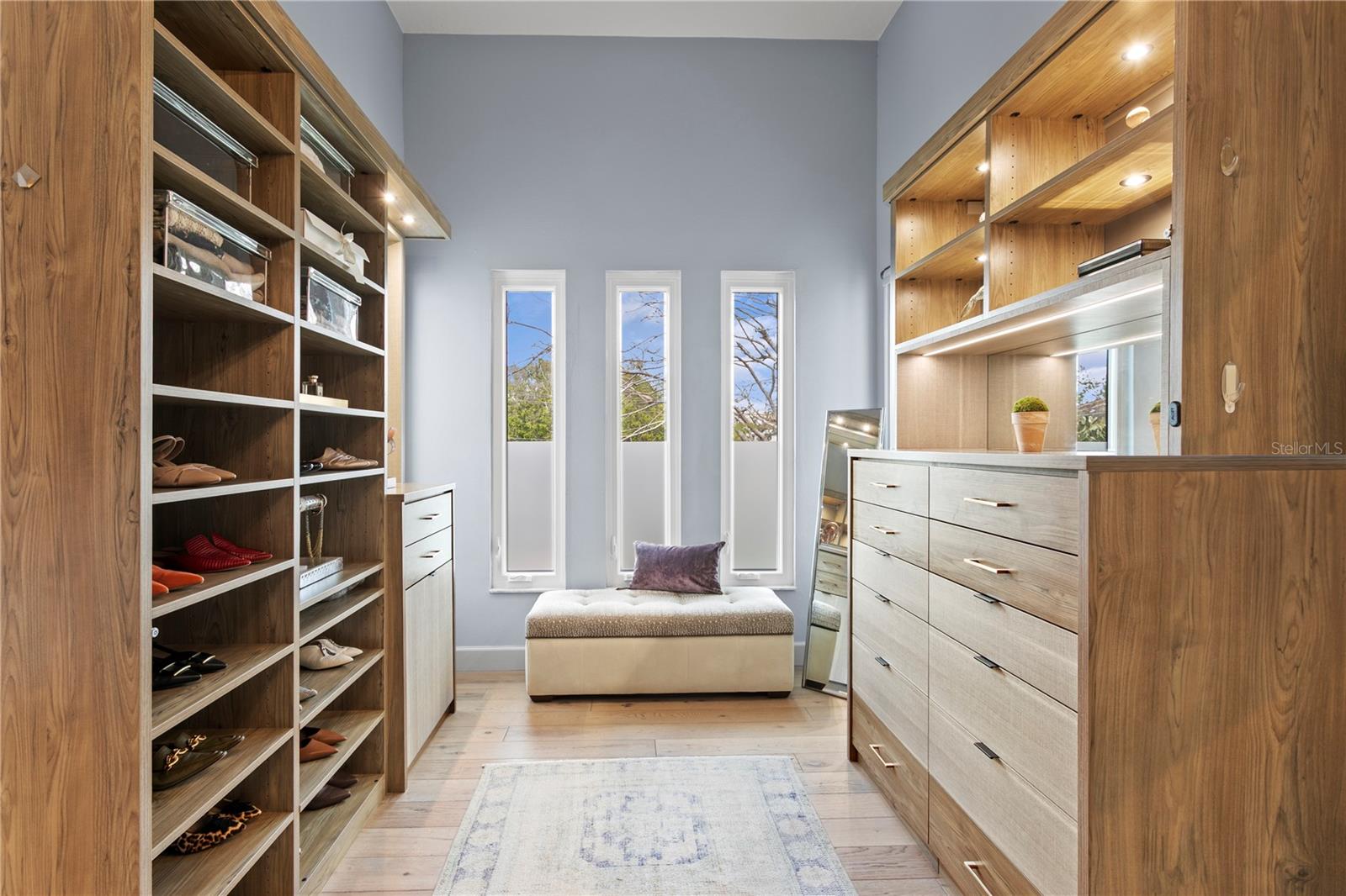 Image 32 of 50 For 616 Marmora Avenue