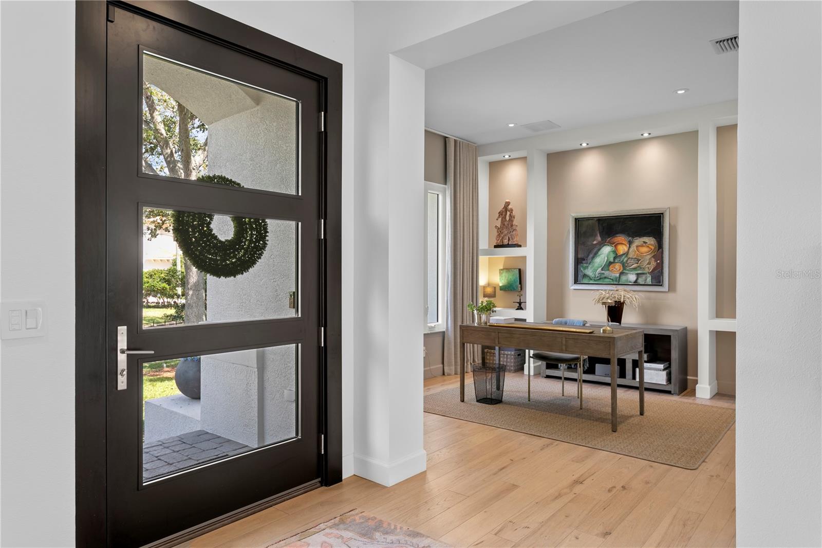 Image 4 of 50 For 616 Marmora Avenue