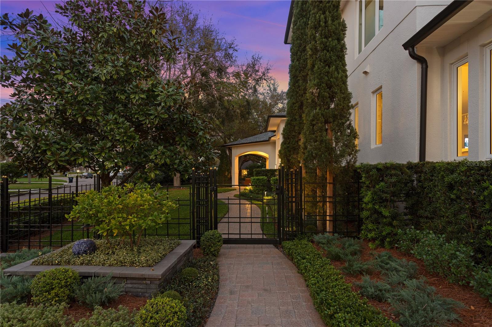 Image 47 of 50 For 616 Marmora Avenue