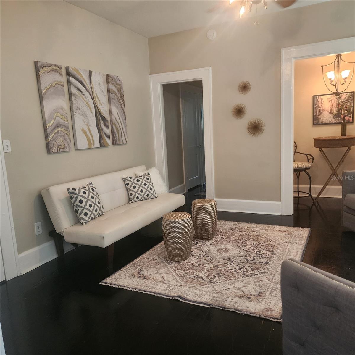 Image 7 of 7 For 2006 Jackson Street N 3