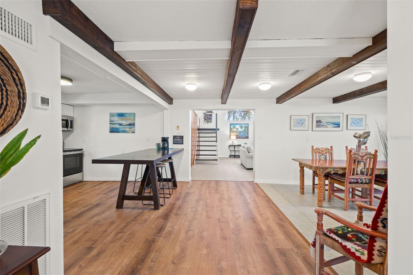 Image 14 of 48 For 1524 Indian Bay Road