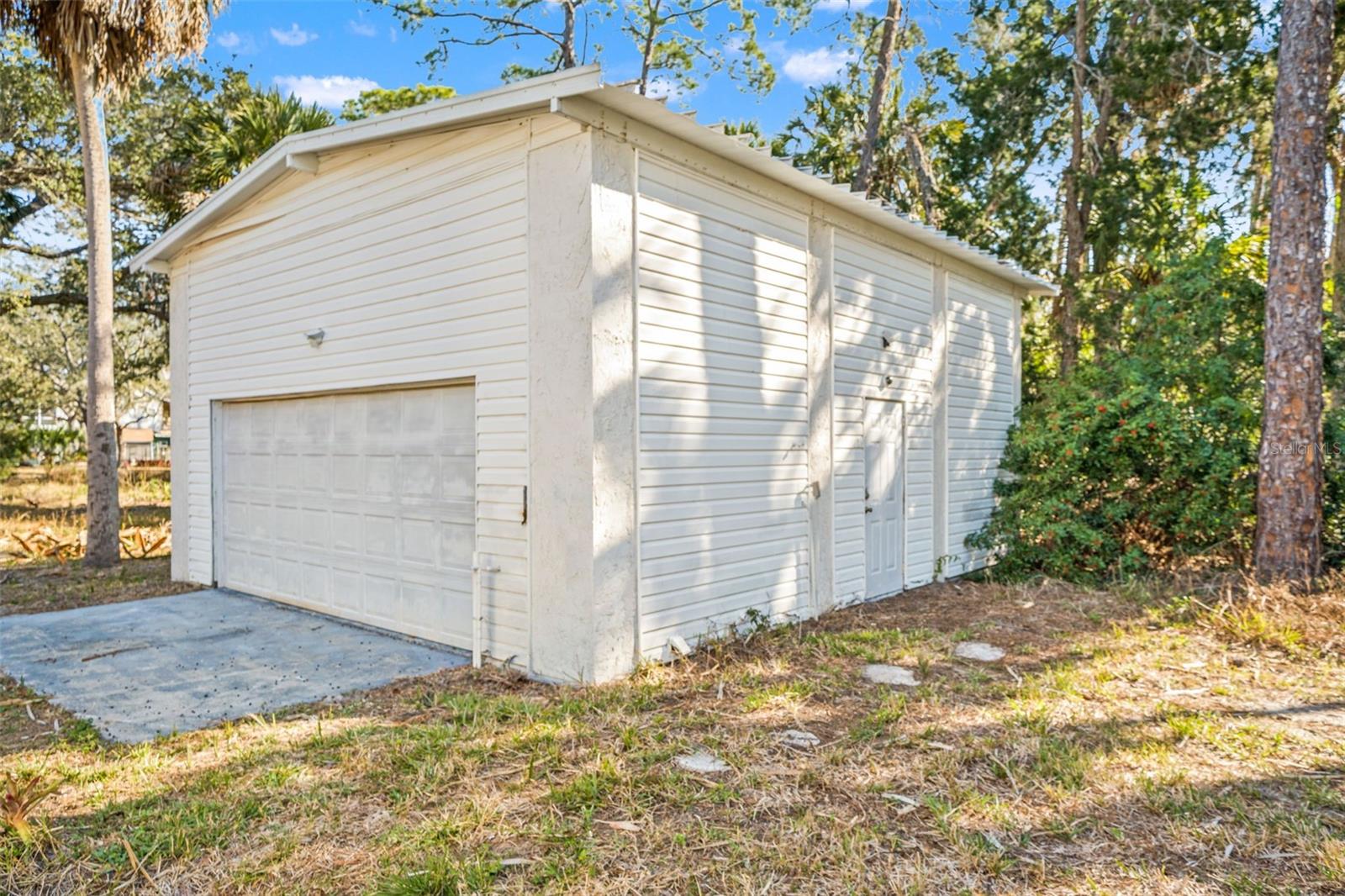 Image 35 of 48 For 1524 Indian Bay Road