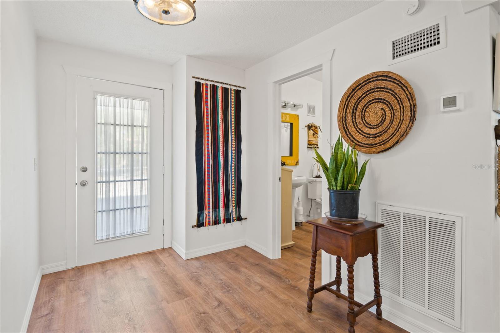 Image 4 of 48 For 1524 Indian Bay Road