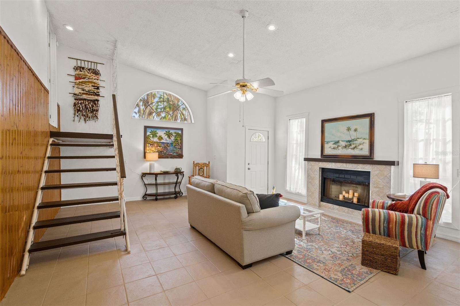 Image 5 of 48 For 1524 Indian Bay Road