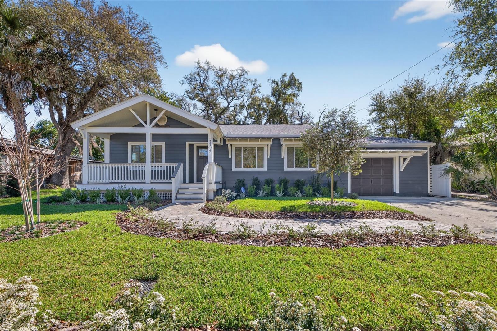 Listing photo id 1 for 3305 Perry Avenue