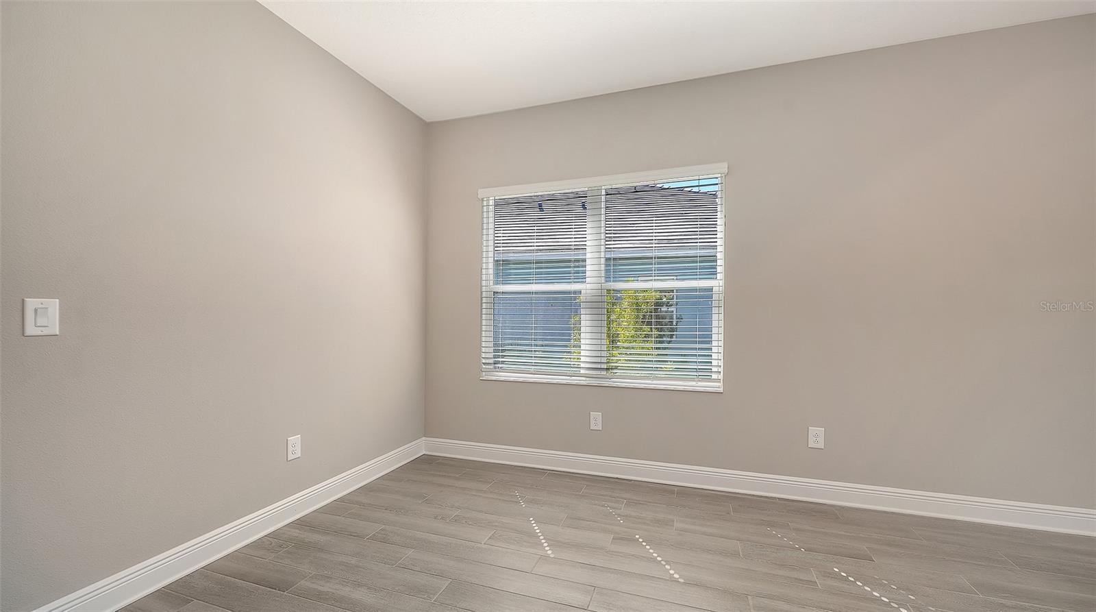 Image 10 of 52 For 2118 Sylvester Palm Lane