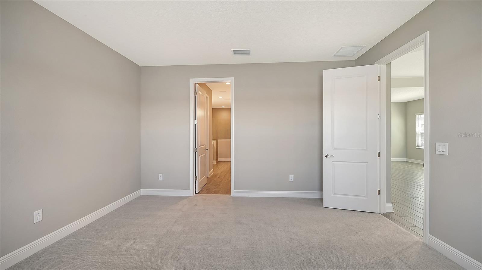 Image 22 of 52 For 2118 Sylvester Palm Lane