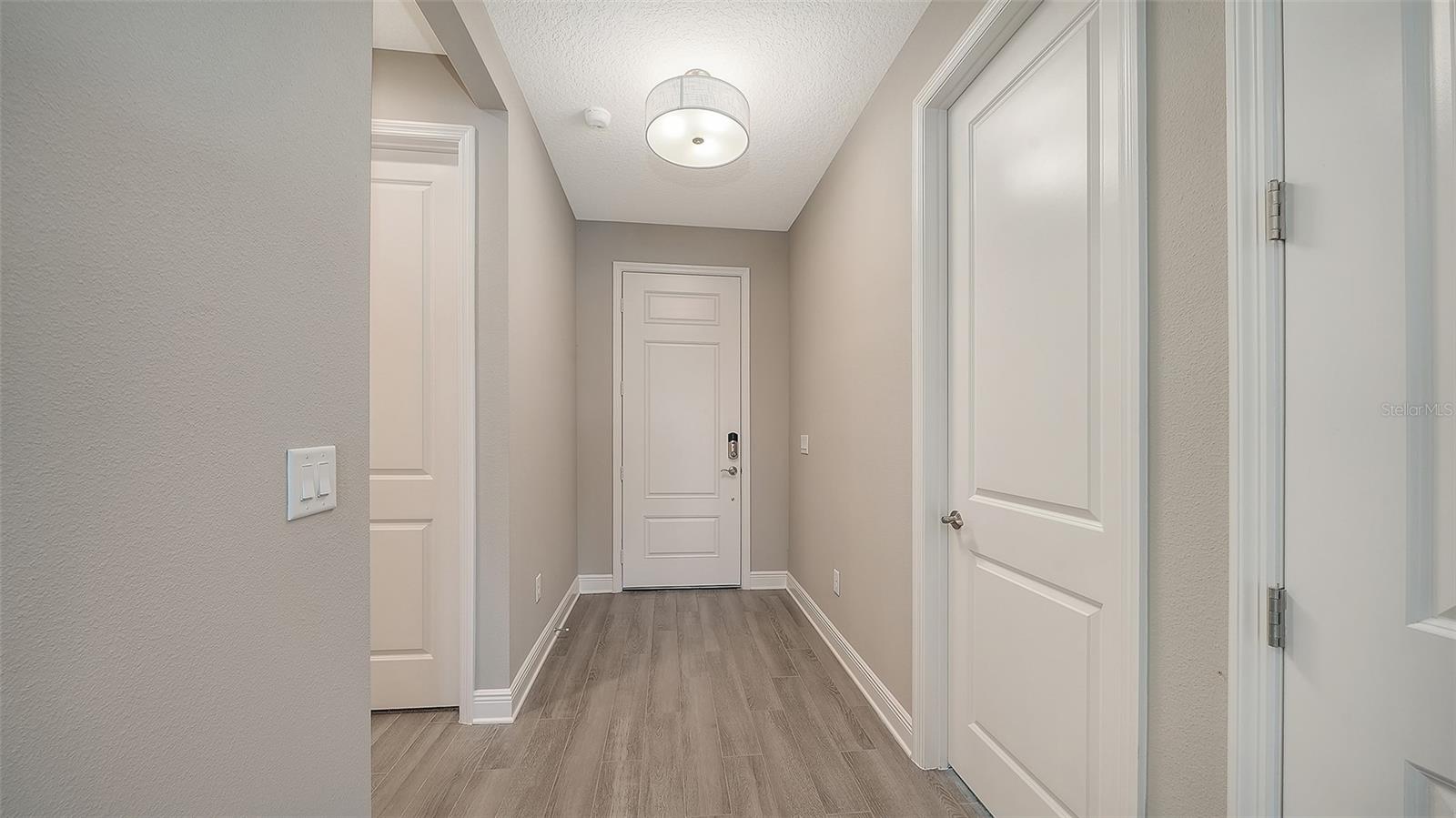 Image 7 of 52 For 2118 Sylvester Palm Lane