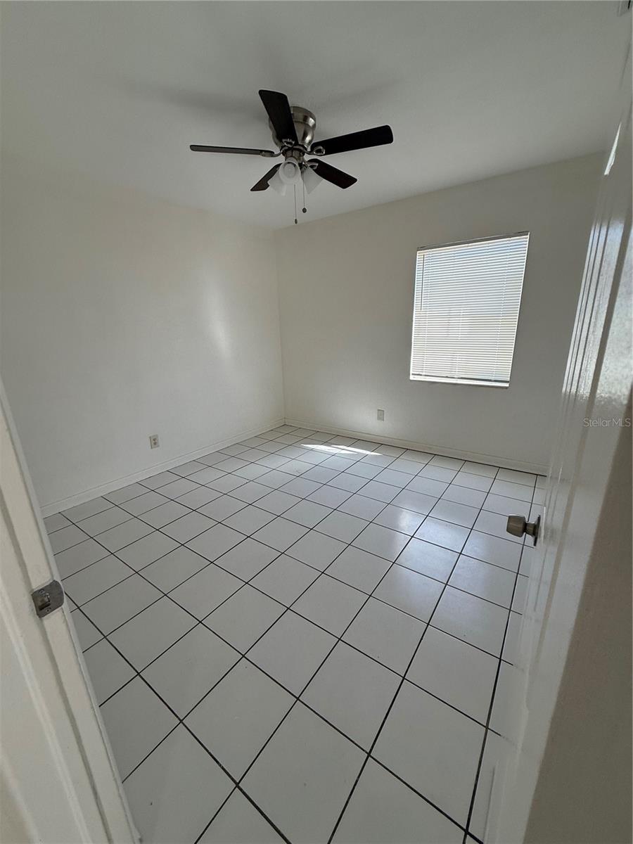 Image 10 of 19 For 4737 56th Avenue N