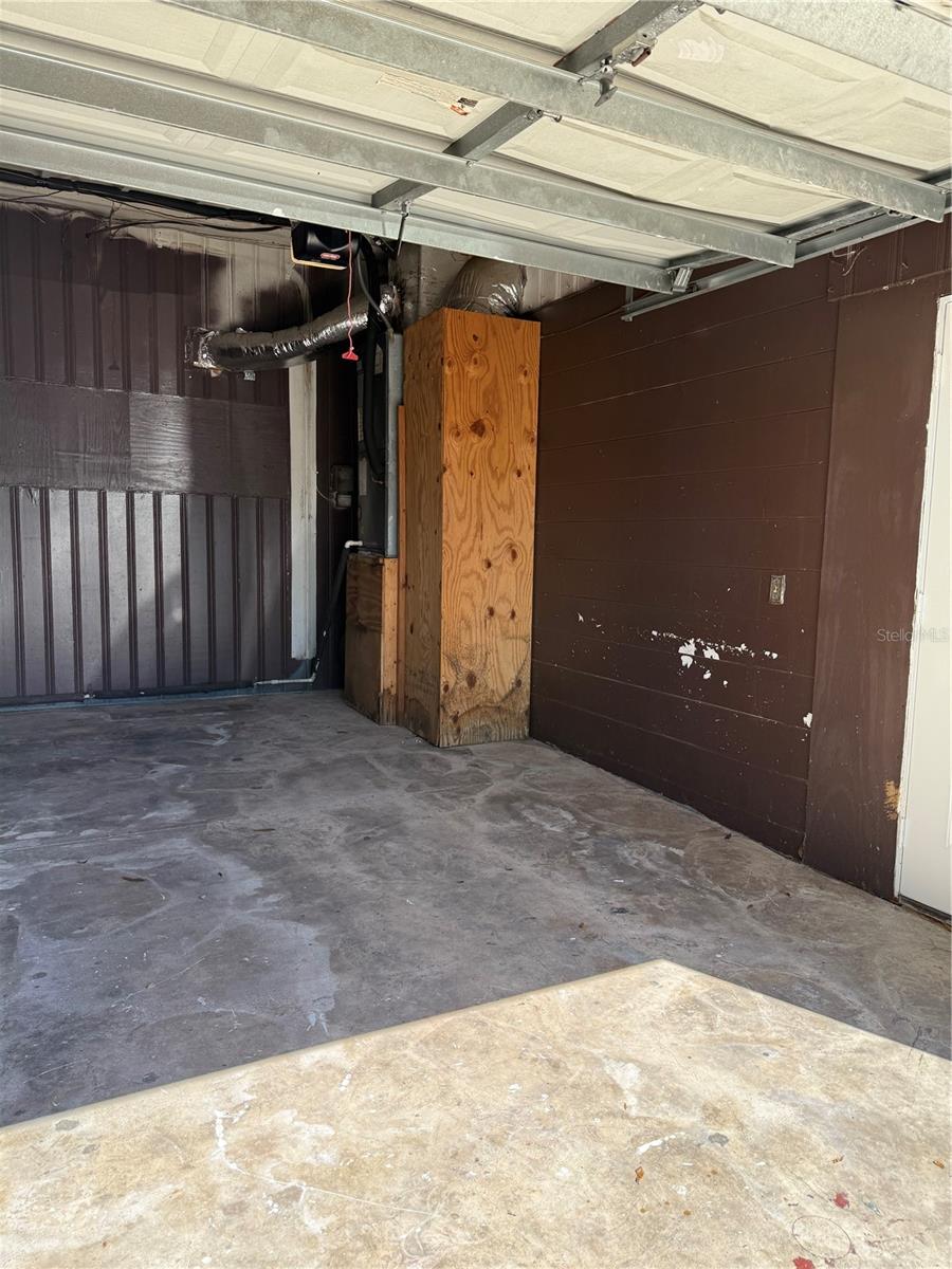 Image 17 of 19 For 4737 56th Avenue N