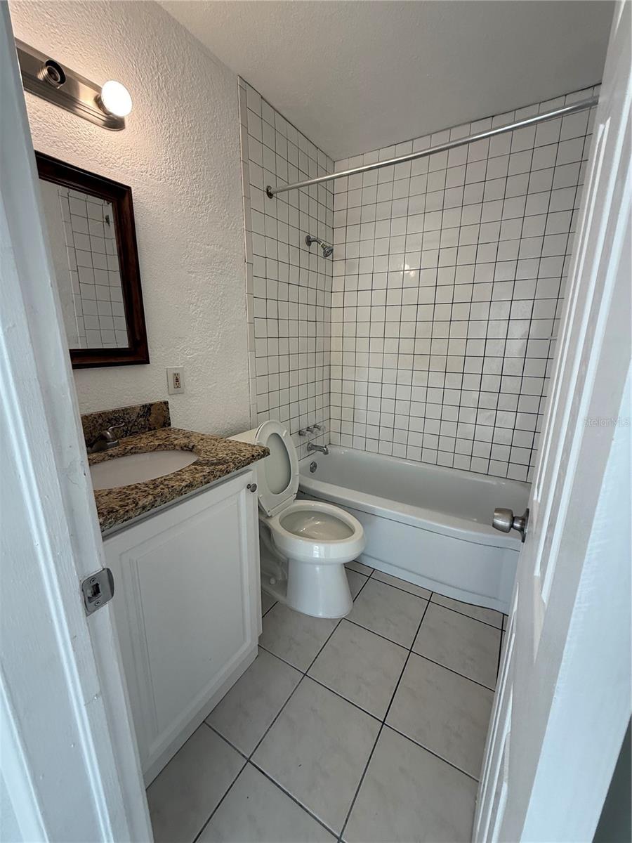 Image 9 of 19 For 4737 56th Avenue N