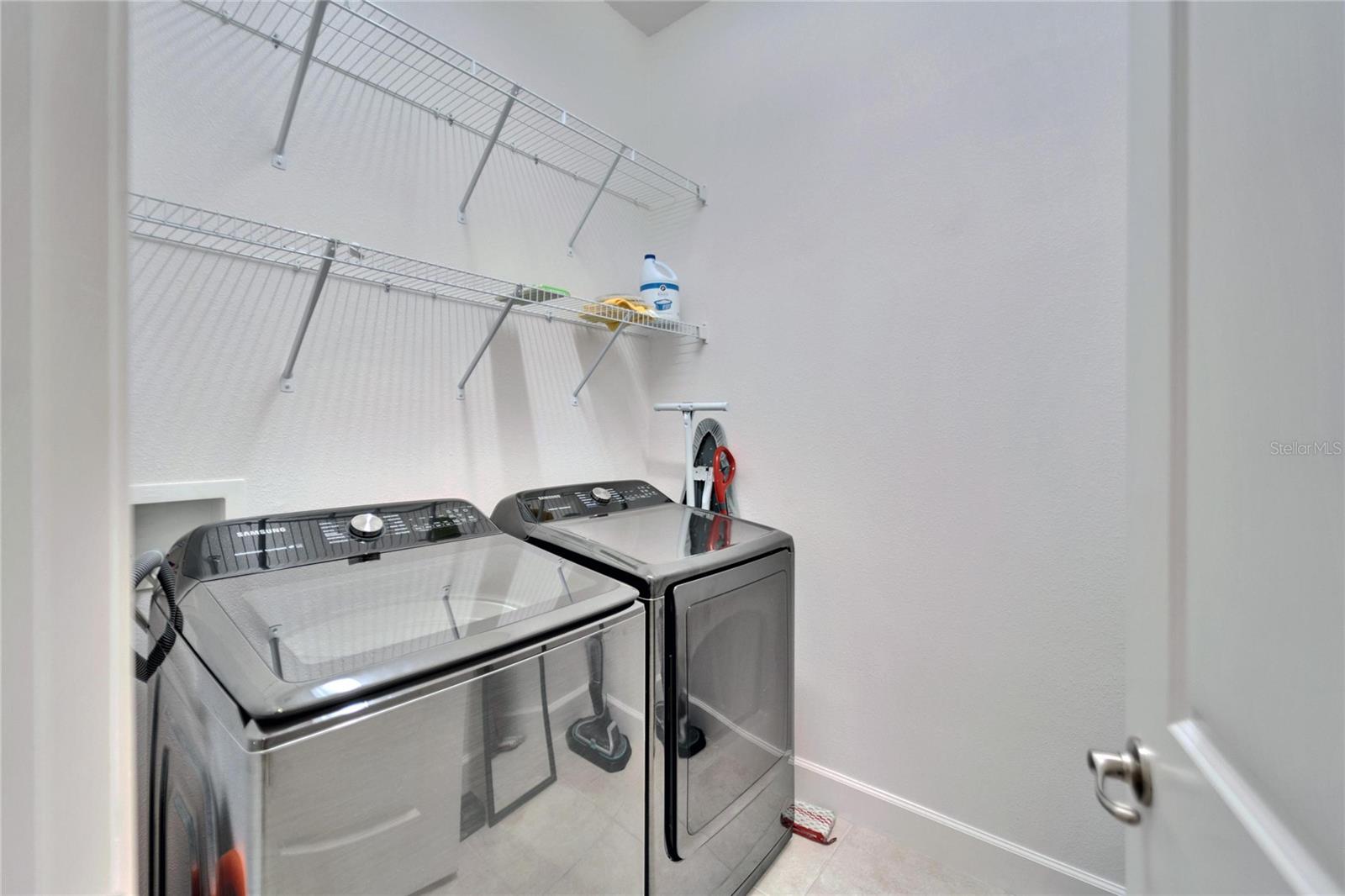 Image 26 of 51 For 729 Winterside Drive