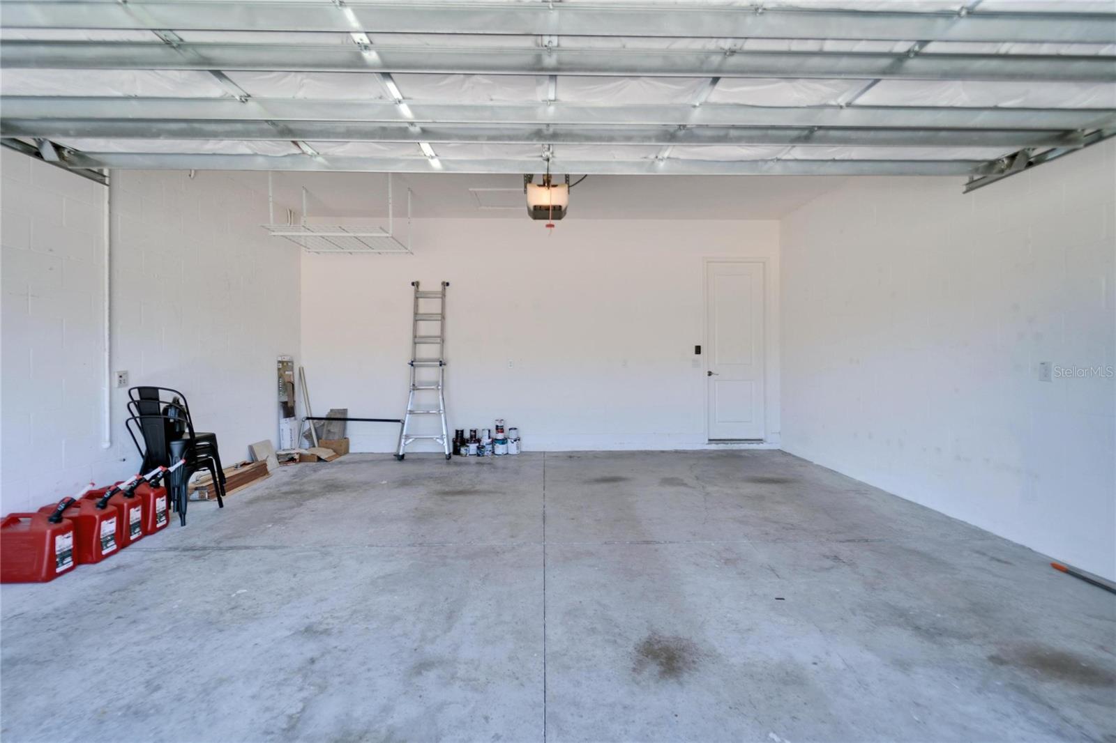 Image 43 of 51 For 729 Winterside Drive