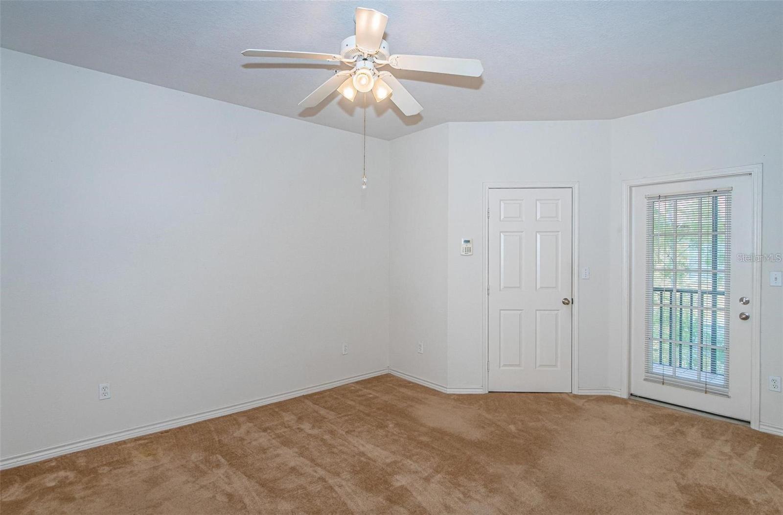 Image 6 of 30 For 4305 Bayside Village Drive 304