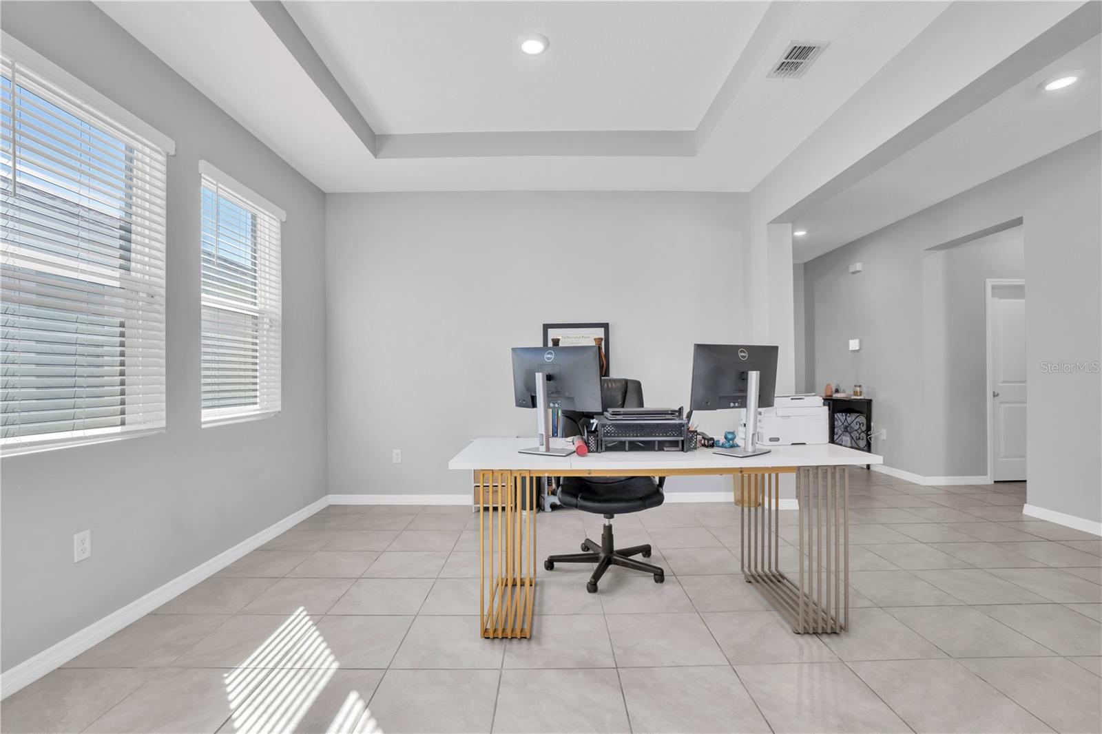 Image 10 of 37 For 528 Ocean Spray Drive